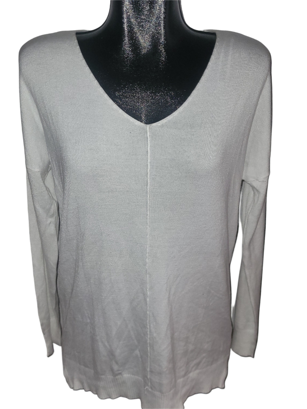 White V-Neck Long Sleeve Lightweight Sweater NWT Size S